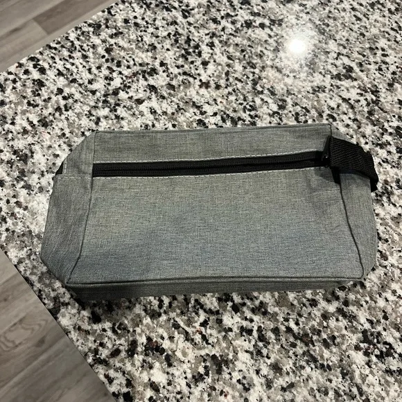 Stylish Gray Accessories Bag - Picture 2 of 4